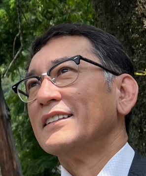 代表理事の写真